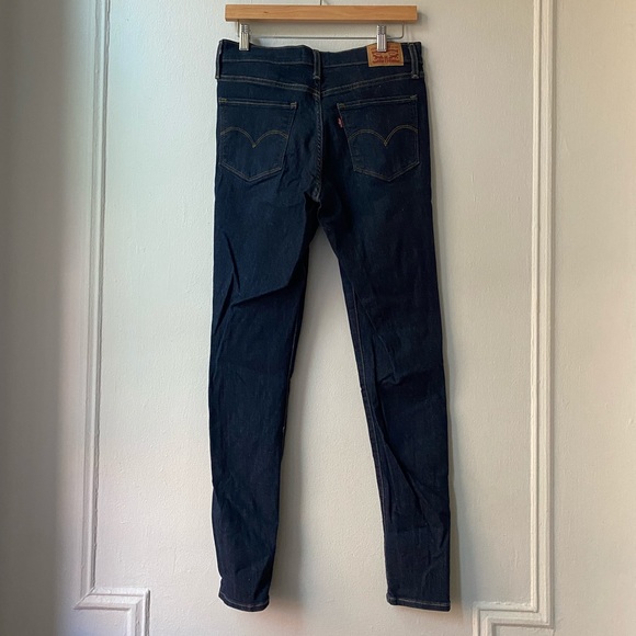 Levi’s 720 high-rise Super Skinny Jeans - Picture 4 of 4